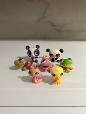 Littlest Pet Shop (LPS) Pets - Group 1